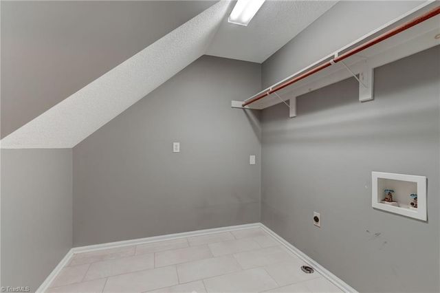 405 Ashton Circle, Eden, NC 27288
