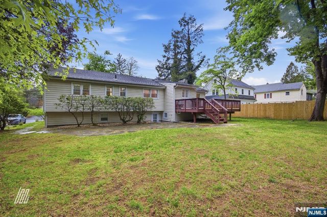 56 Northwood Avenue, Demarest, NJ 07627