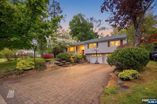 56 Northwood Avenue, Demarest, NJ 07627