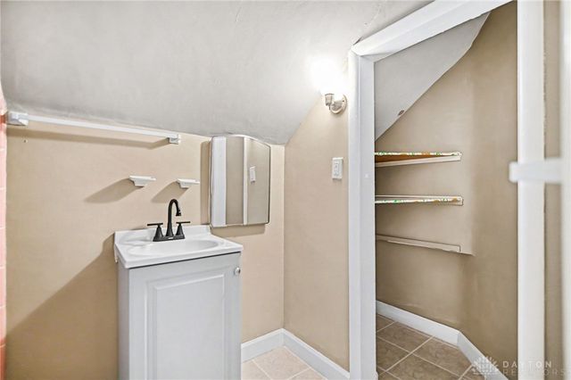 272 Maple Avenue, Centerville, OH 45459