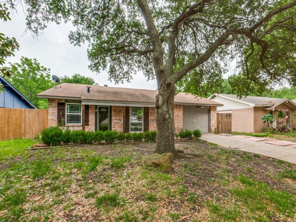 1502 Deepwood Drive, Garland, TX 75040