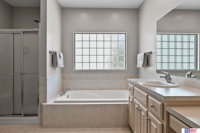 4630 S 86th Court, Lincoln, NE 68526