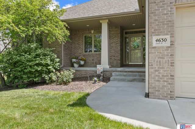 4630 S 86th Court, Lincoln, NE 68526