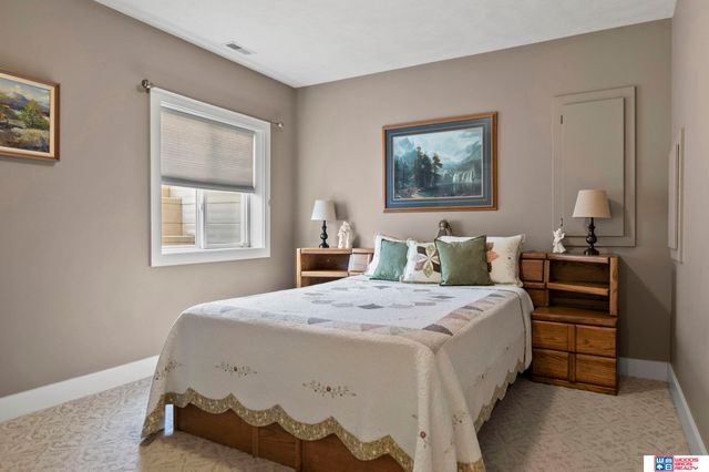 4630 S 86th Court, Lincoln, NE 68526
