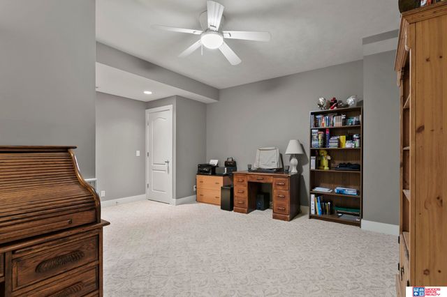 4630 S 86th Court, Lincoln, NE 68526