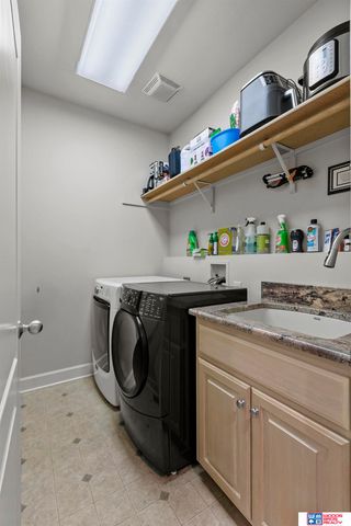 4630 S 86th Court, Lincoln, NE 68526