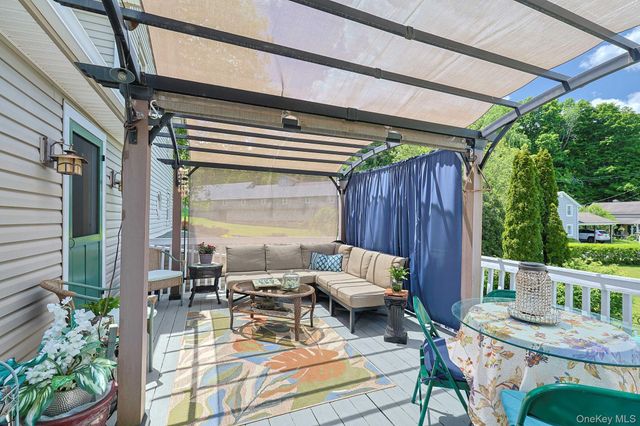 34 Jersey Avenue, Unionville, NY 10988