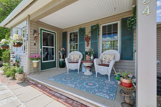 34 Jersey Avenue, Unionville, NY 10988
