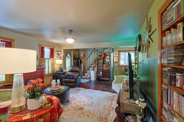 34 Jersey Avenue, Unionville, NY 10988