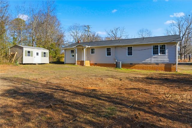 250 Pine Drive, Piedmont, SC 29673