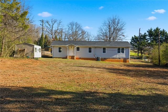 250 Pine Drive, Piedmont, SC 29673