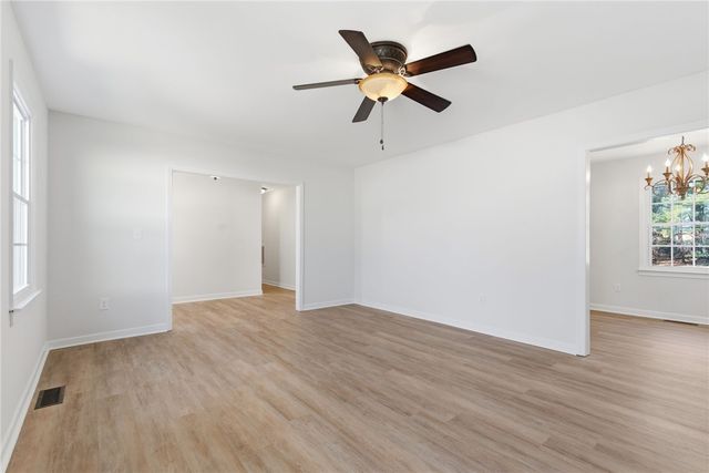 250 Pine Drive, Piedmont, SC 29673