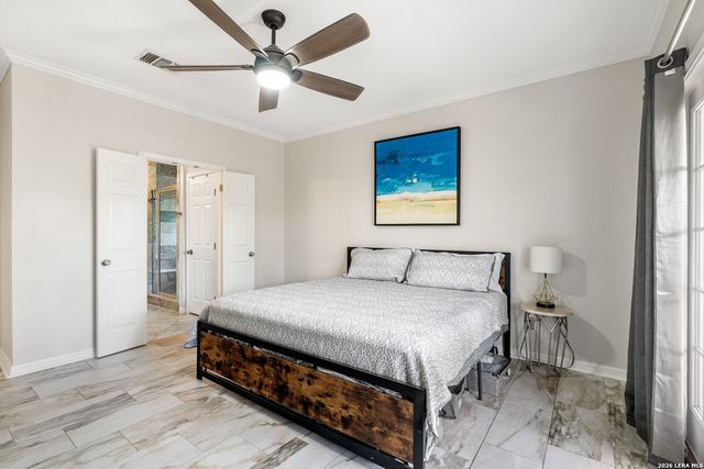 971 Barbara Dr, Canyon Lake, TX 78133