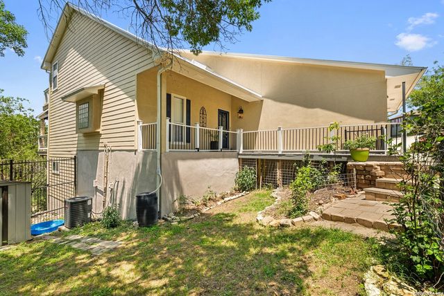 971 Barbara Dr, Canyon Lake, TX 78133