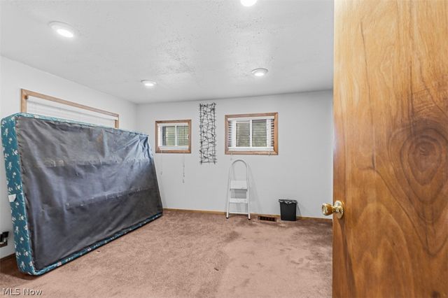 170 Vernia Street, East Liverpool, OH 43920