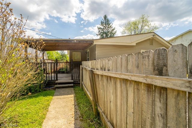 170 Vernia Street, East Liverpool, OH 43920