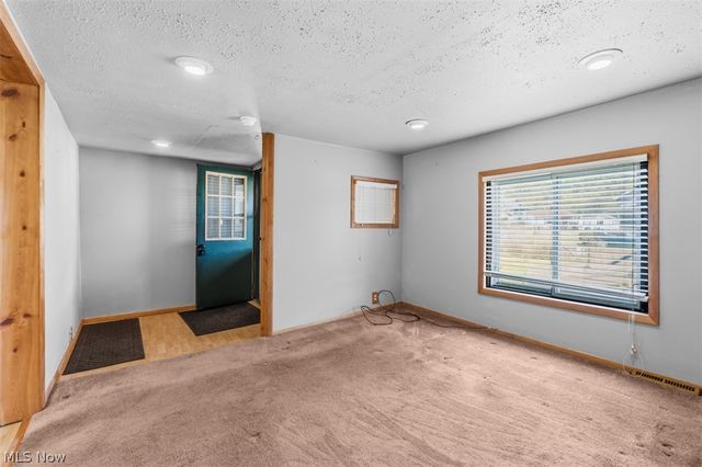 170 Vernia Street, East Liverpool, OH 43920