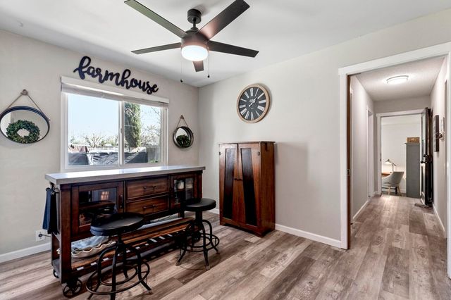 25820 25820 S Macarthur Dr, Tracy, CA 95376