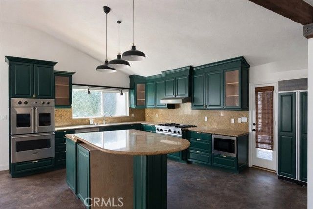 7326 Vanalden, Reseda (los Angeles), CA 91335