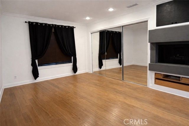 7326 Vanalden, Reseda (los Angeles), CA 91335