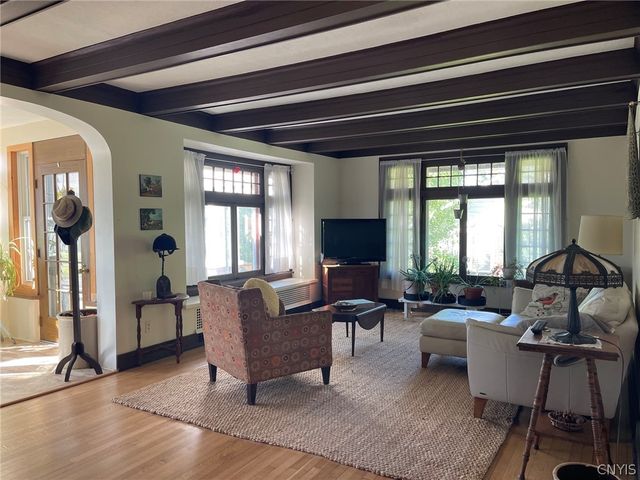 505 Kinsley Street, Sherrill, NY 13461
