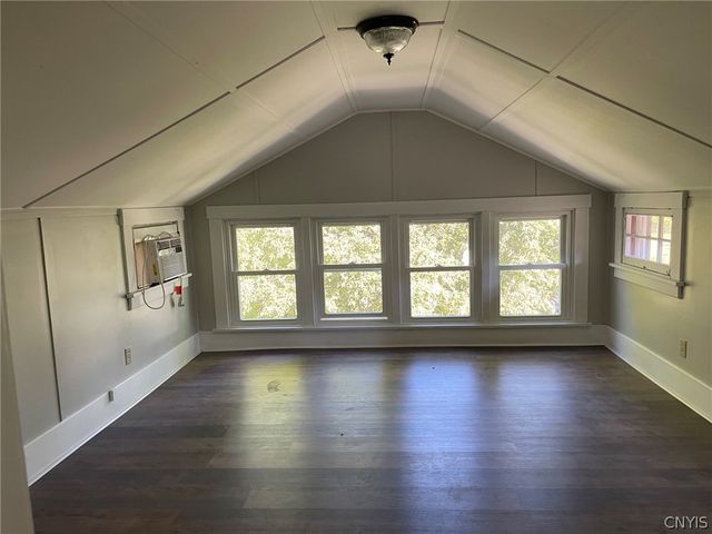 505 Kinsley Street, Sherrill, NY 13461