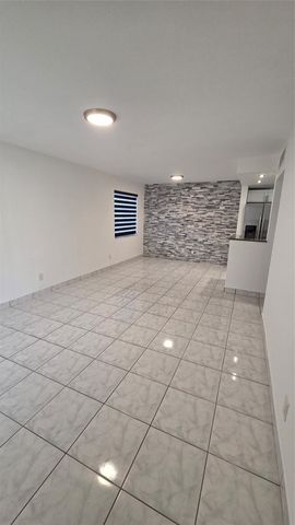 5375 SW 40th Avenue 105, Fort Lauderdale, FL 33314