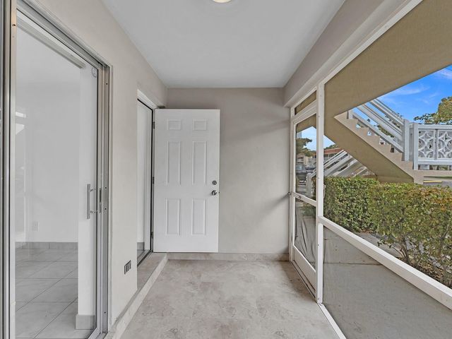 5375 SW 40th Avenue 105, Fort Lauderdale, FL 33314