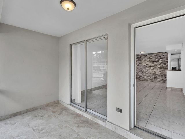 5375 SW 40th Avenue 105, Fort Lauderdale, FL 33314