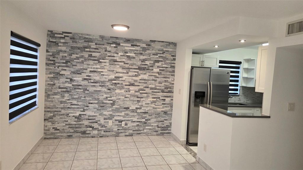 5375 SW 40th Avenue 105, Fort Lauderdale, FL 33314