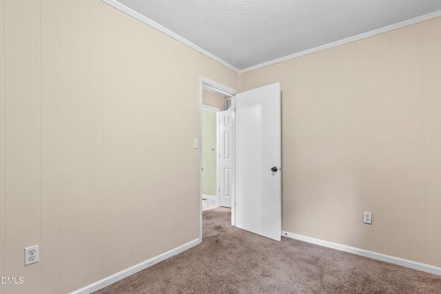 1017 Stonehedge Avenue, Durham, NC 27707