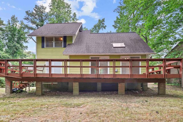 1017 Stonehedge Avenue, Durham, NC 27707