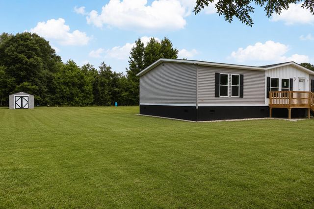 212 Belfast Avenue, Holly Hill, SC 29059