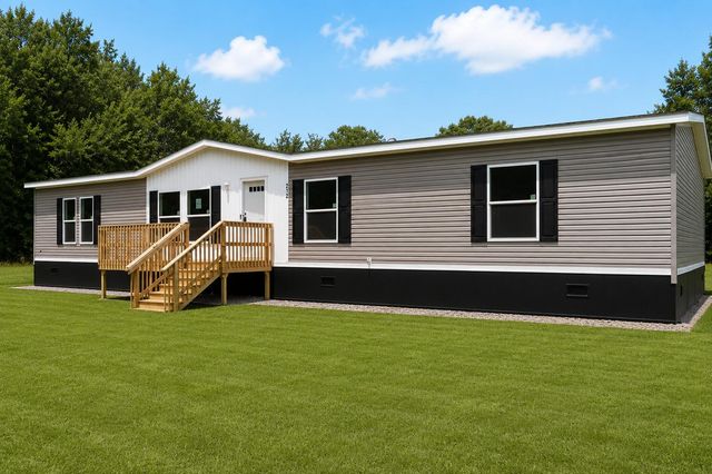 212 Belfast Avenue, Holly Hill, SC 29059