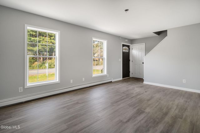 342 Snyders Corners Road, Poestenkill, NY 12018