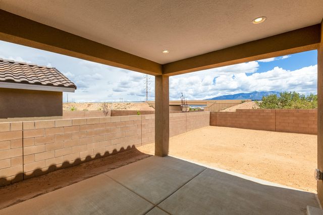 6794 Sydney Drive NE, Rio Rancho, NM 87144