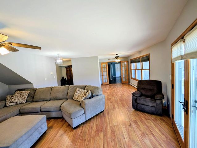 21943 116th STREET, Bristol, WI 53104