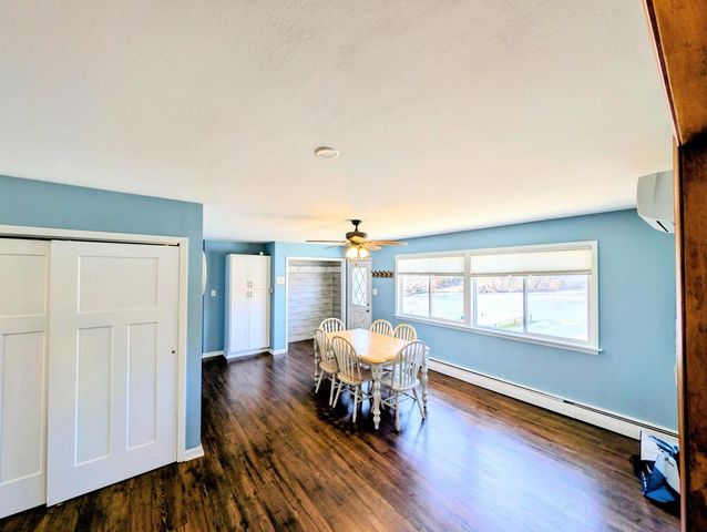 21943 116th STREET, Bristol, WI 53104