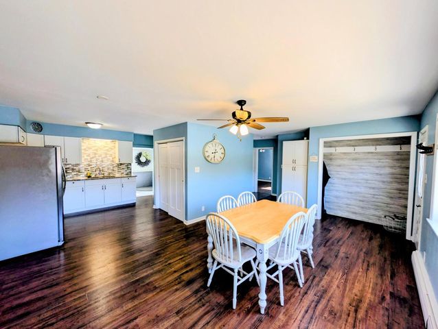 21943 116th STREET, Bristol, WI 53104