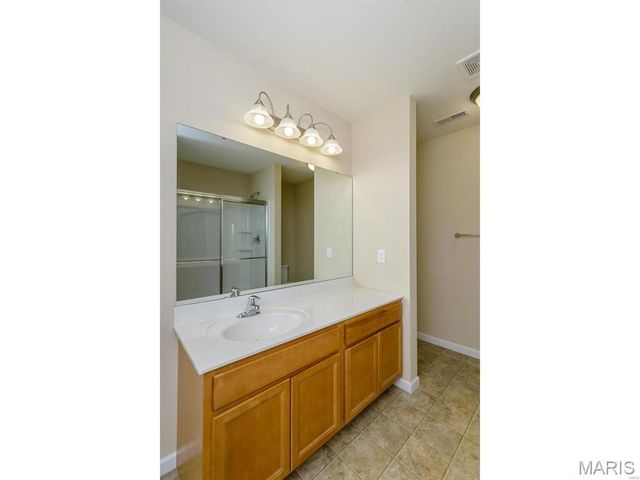 1029 Chesterfield Drive, Wentzville, MO 63385