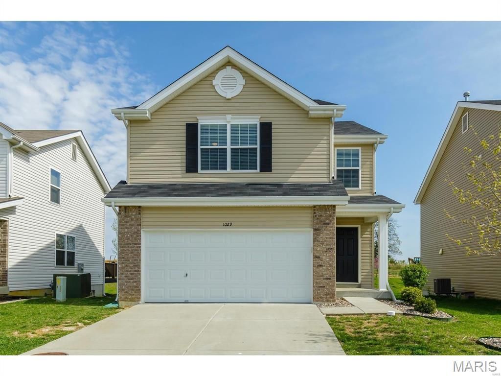 1029 Chesterfield Drive, Wentzville, MO 63385