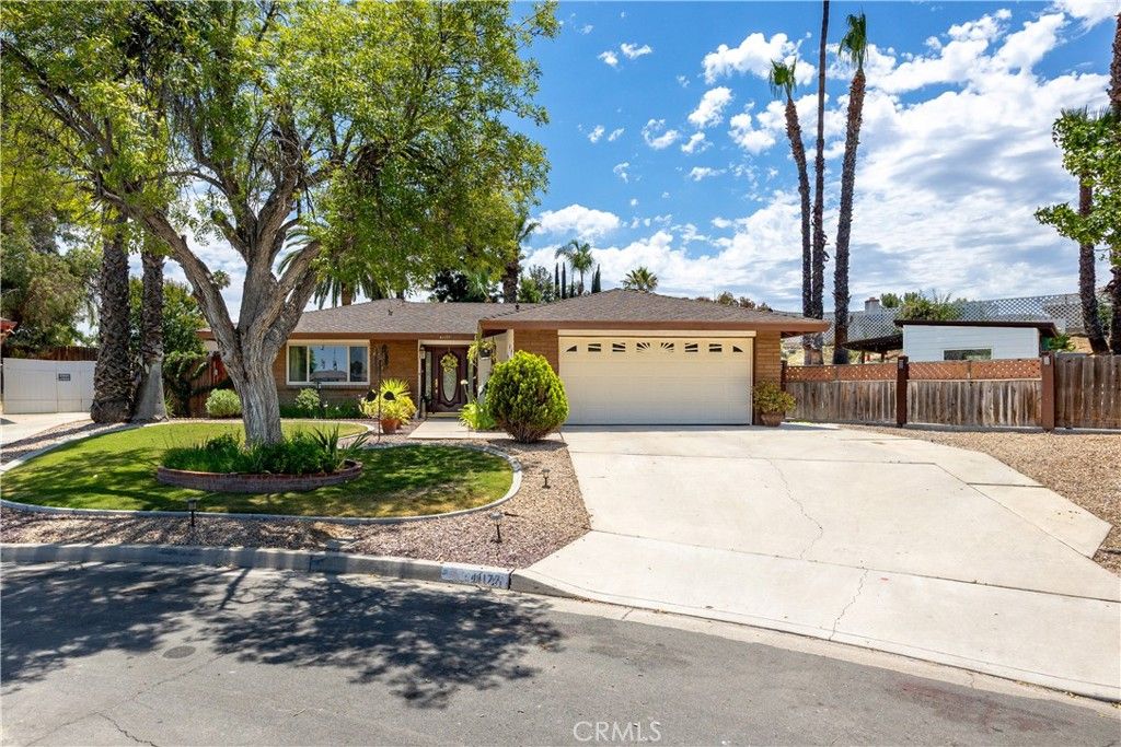 Image 1 of property listing at 41177 Terra, Hemet, CA 92544