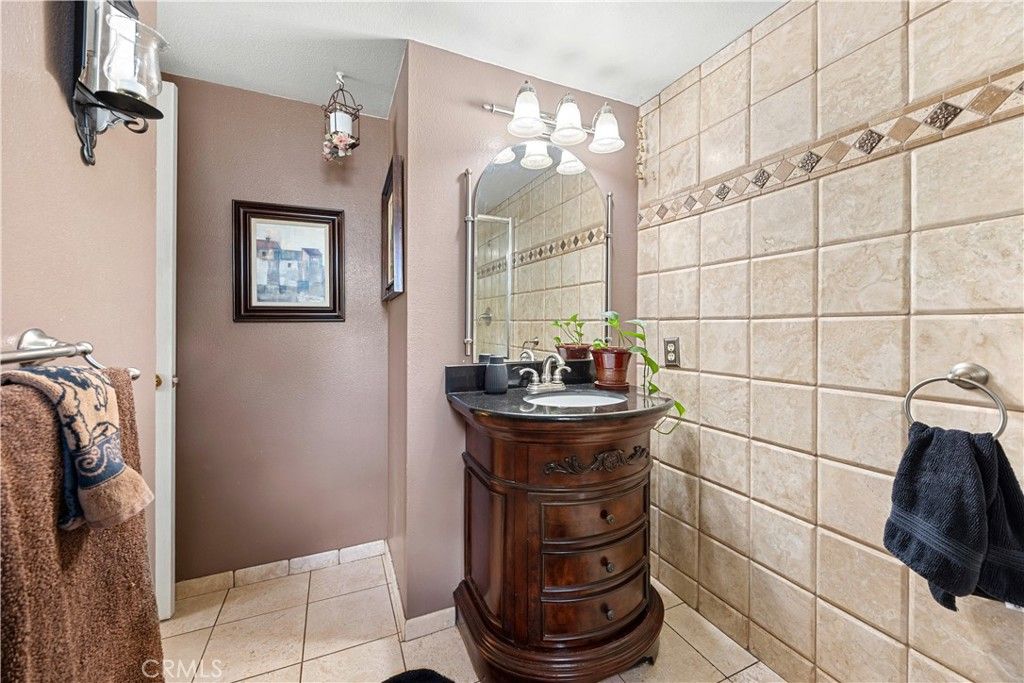 Image 27 of property listing at 41177 Terra, Hemet, CA 92544