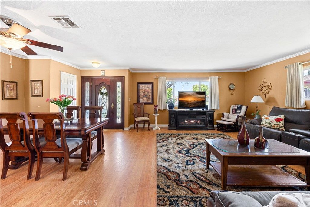 Image 9 of property listing at 41177 Terra, Hemet, CA 92544