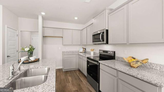 289 Sound Circle, Stockbridge, GA 30281