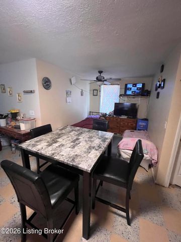 2801 Griffiths Ave, Louisville, KY 40212