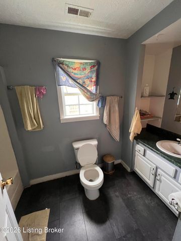 2801 Griffiths Ave, Louisville, KY 40212