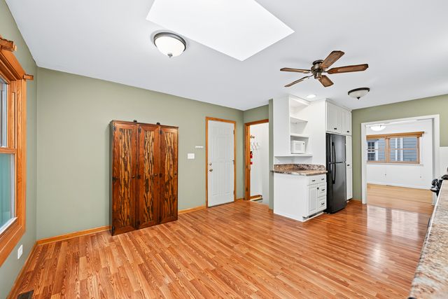 183 Brandon Avenue, Glen Ellyn, IL 60137