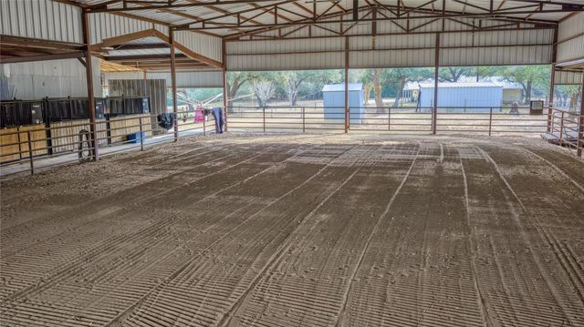 8775 Lone Star RD, Washington, TX 77880