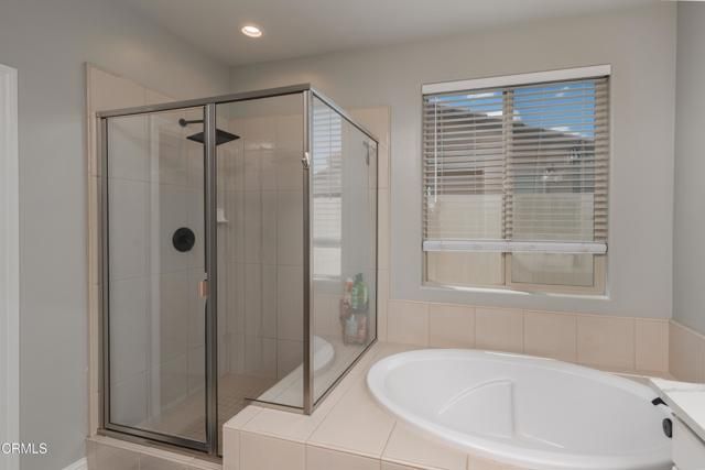 13612 Pixton Avenue, Bakersfield, CA 93311